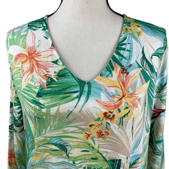 Chico's Women's Top Size 2 Large Multi Tropical Floral Asymmetrical Hem Shirt - Picture 2 of 11